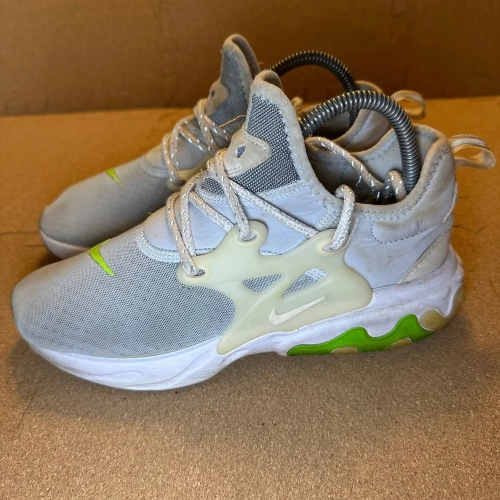 Nike‎ React Presto Platinum Tint Volt Lime Green Sneakers CD9015-401 Womens 7.5